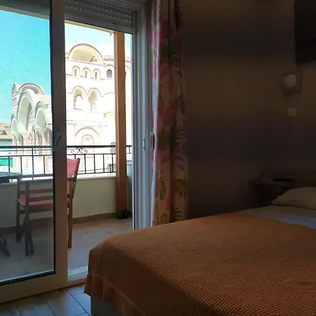 Lejlighedshotel Villa Alexandra Asproválta